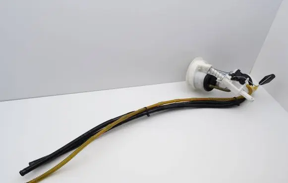 BMW 1 E81 E87 Fuel level sensor 6763851