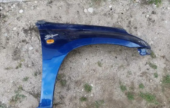 Toyota RAV 4 (XA20) Fender