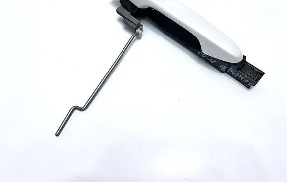 Honda CR-V Front door exterior handle 111317
