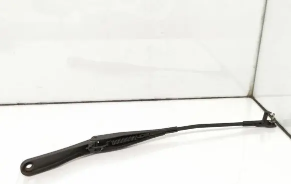 Opel Astra H Front wiper blade arm 13111219LH