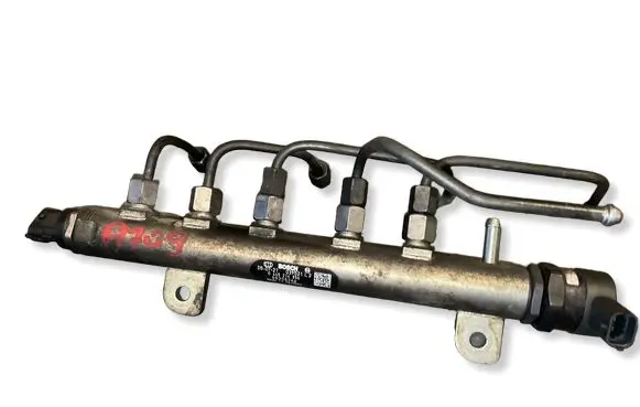 Opel Zafira B Fuel main line pipe 0445214056