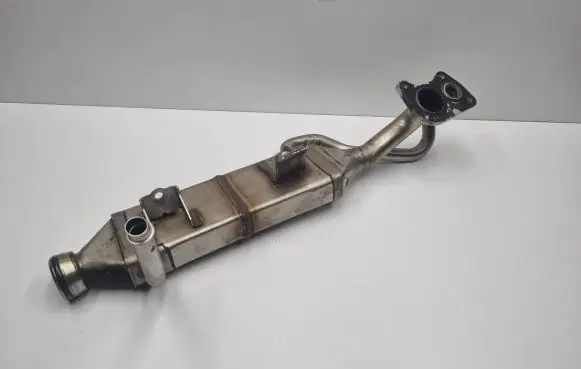 Mercedes-Benz ML W164 EGR valve cooler A6421400175 6421400175