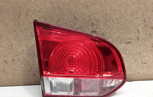 Volkswagen Golf VI Tailgate rear/tail lights 5K0945093G
