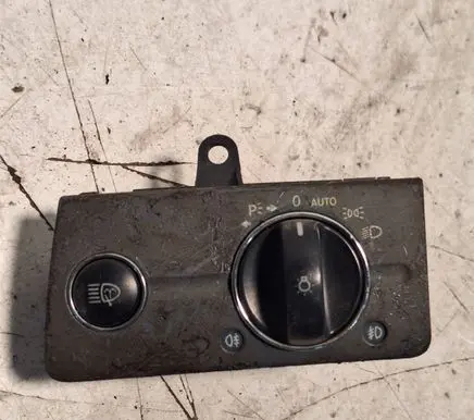 Mercedes-Benz E W211 Light switch 2115450404 04056051