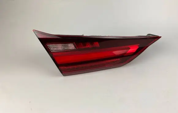 BMW 1 F40 Tailgate rear/tail lights 7450651