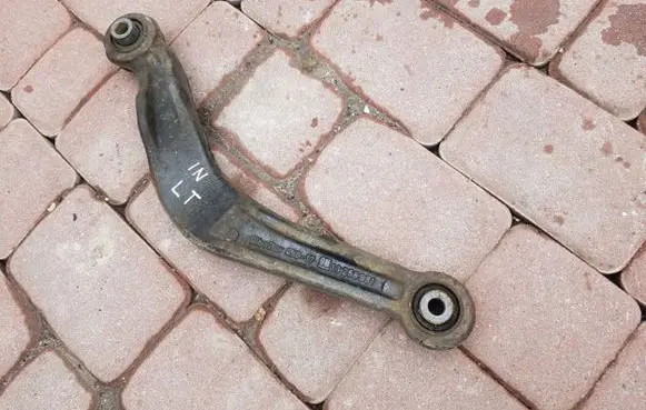 Opel Insignia A Rear control arm 13268881