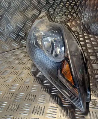 Ford Focus Headlight/headlamp 0077R00HCR 8M5113100CA