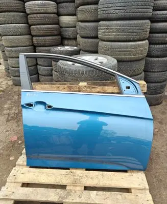 Hyundai i40 Front door 
