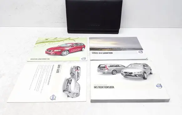 Volvo V70 Owners service history hand book 