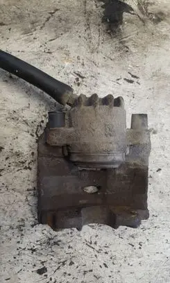 Citroen C4 I Picasso Front brake caliper