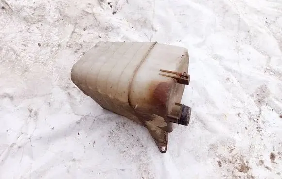 Toyota Avensis T250 Intake resonator 178930h040