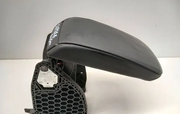 Skoda Superb B6 (3T) Armrest 3T0864207E 201502240929 150934588