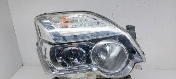 Nissan X-Trail T31 Headlight/headlamp