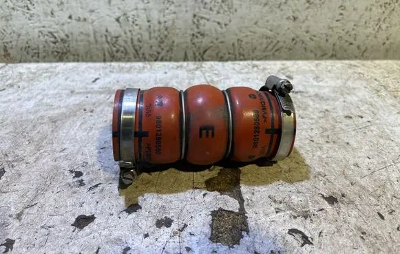 Intercooler hose/pipe