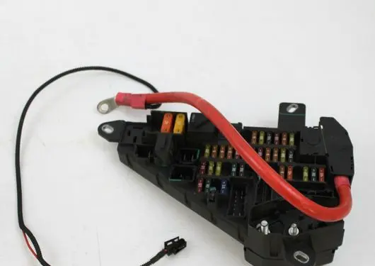 BMW 5 E60 E61 Fuse box set 6906601