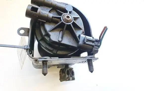 Opel Astra H Fuel filter 
