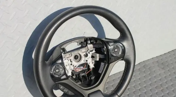 Honda Civic IX Steering wheel