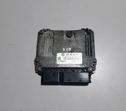 Volkswagen Touran I Engine control unit/module 03G906021NK 03G906021AB 0281013440