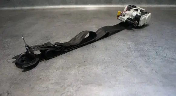 Audi A8 S8 D4 4H Front seatbelt 4H0857706A