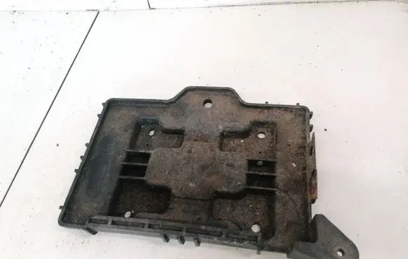 Hyundai Santa Fe Battery box tray 371502B000 37150-2B000