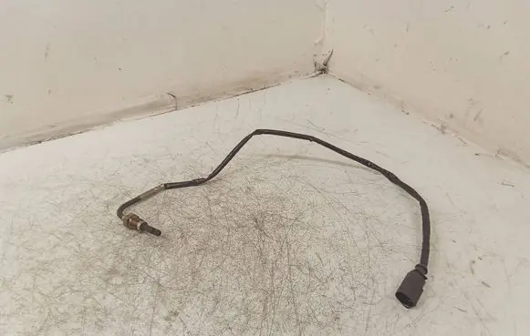 Exhaust gas temperature sensor
