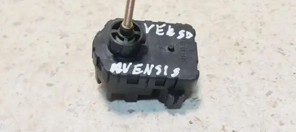 Toyota Avensis Verso Headlight level adjustment motor 