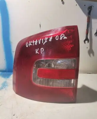 Skoda Octavia Mk2 (1Z) Rear/tail lights
