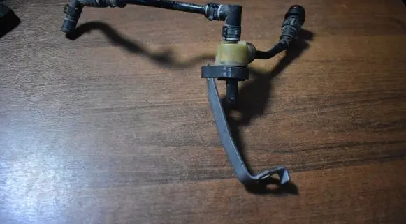 Audi Q8 Engine coolant pipe/hose