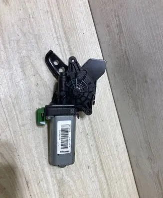 Audi Q3 F3 Seat adjustment motor 3Q0959111