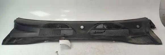 Jeep Cherokee III KJ Wiper trim 