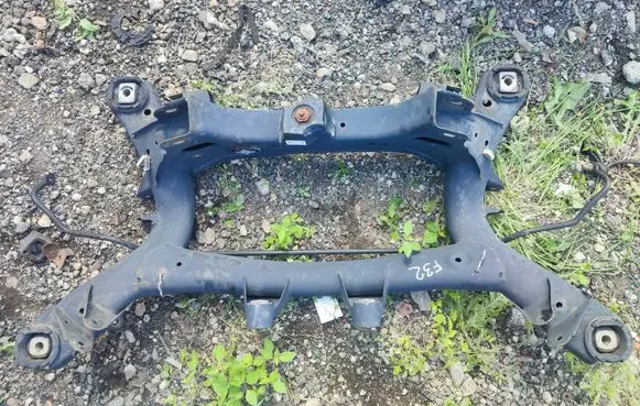 BMW 4 F32 F33 Rear axle beam 33316792505 33316797503