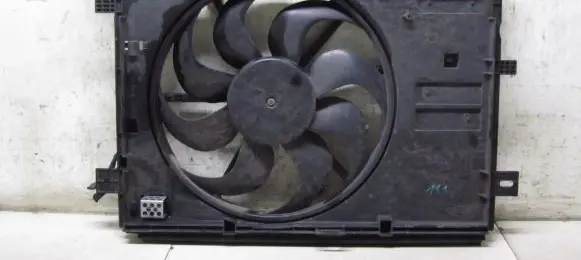 Citroen C4 Grand Picasso Electric radiator cooling fan