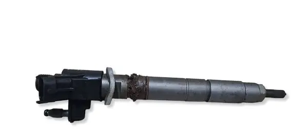Volvo XC60 Fuel injector 31272690