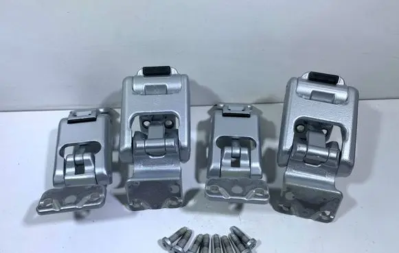 Mercedes-Benz Sprinter W907 W910 Rear door hinge set A9107408900 A9107409000 A9107409500
