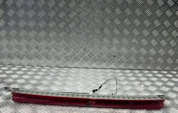 BMW 3 E90 E91 Third/center stoplight