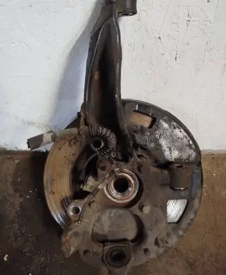 Land Rover Range Rover Sport L320 Front wheel hub spindle knuckle