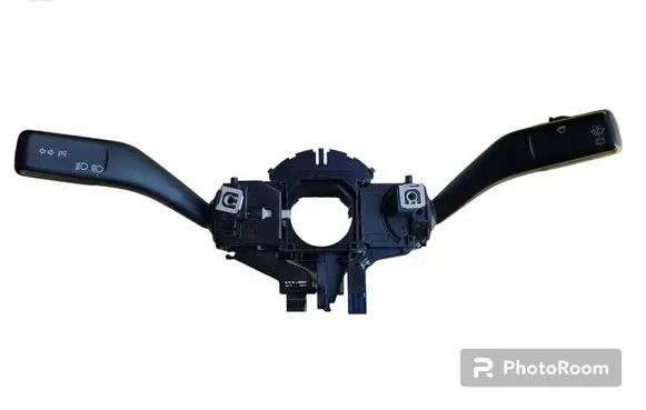 Wiper turn signal indicator stalk/switch