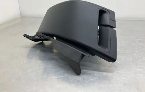 BMW 3 E92 E93 Seat belt trim 7139458