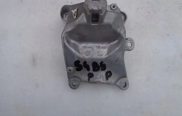 Audi A4 S4 B9 Engine mounting bracket 8W0199308L