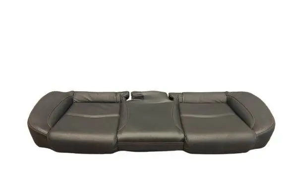 Mazda 3 II Second row seats 