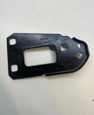 Audi A5 8T 8F Radiator support slam panel bracket 8K0805499 0812