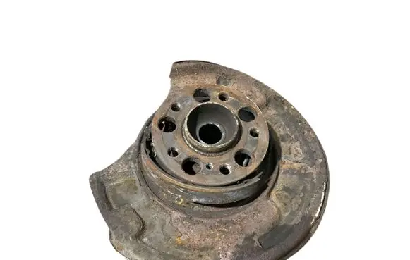 Mercedes-Benz E W211 Rear wheel hub