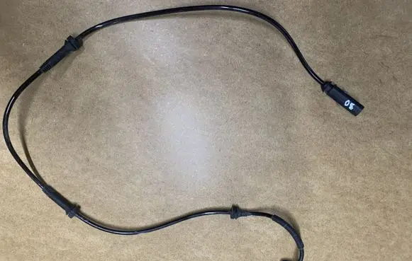 BMW X3 F25 ABS brake wheel speed sensor 6869292