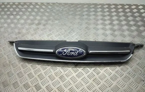 Ford C-MAX II Front bumper upper radiator grill AM51R8200C