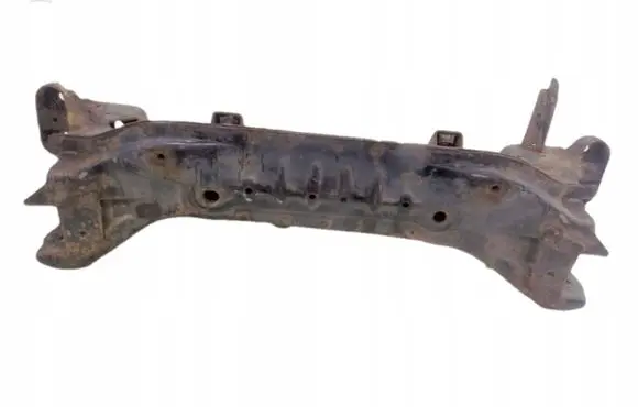 Mitsubishi Pajero Pinin Engine mounting bracket