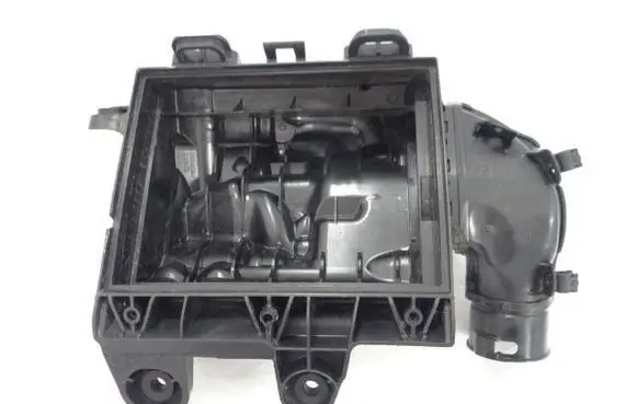 Peugeot 5008 II Air filter box 9828002080