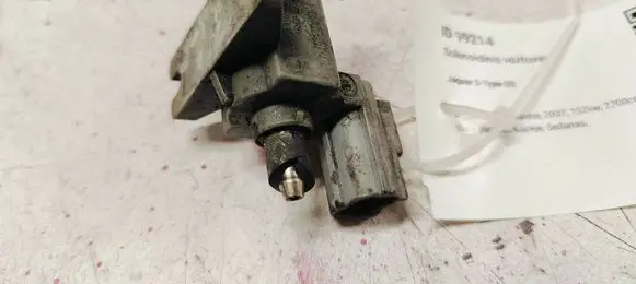Jaguar S-Type Turbo solenoid valve 70121100 06T114