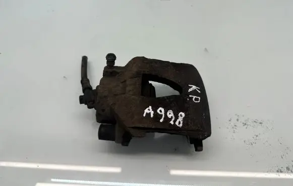 Volkswagen Polo V 6R Front brake caliper A928