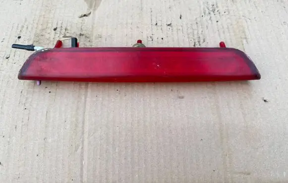 Skoda Octavia Mk2 (1Z) Third/center stoplight 1Z9945097C