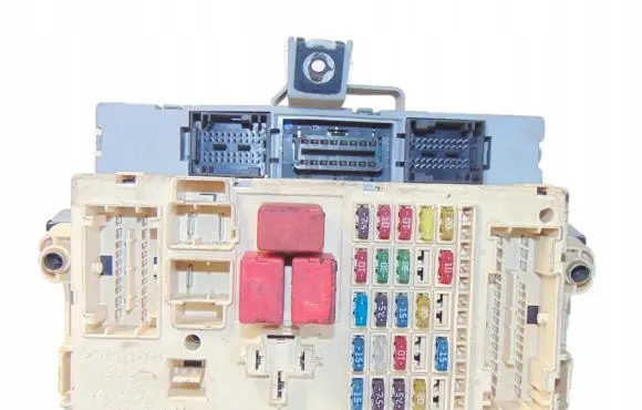 Fiat Stilo Fuse module 46797609